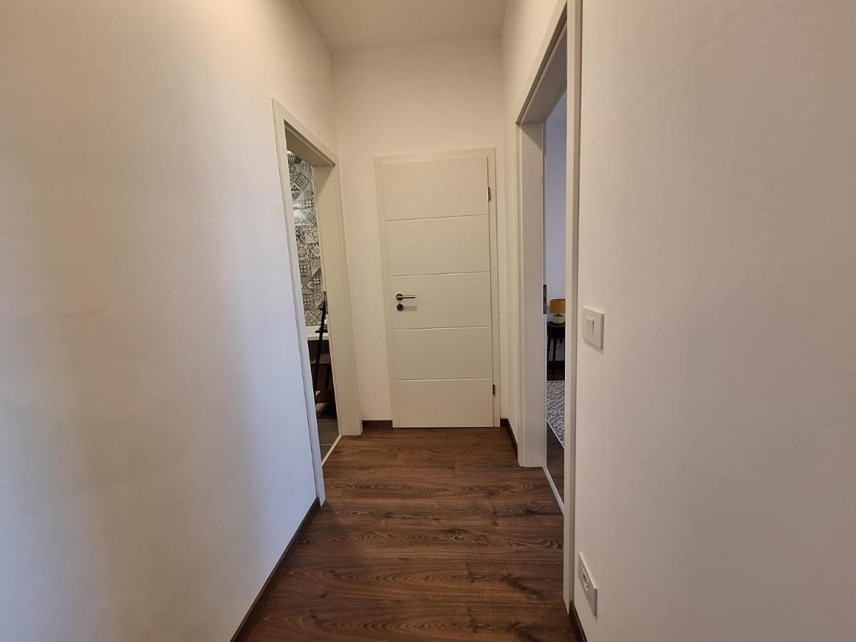 Mirvana Apartments Metheor Executive Suite Timişoara Buitenkant foto